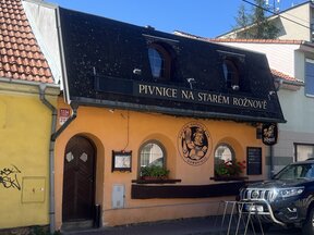 Prodej, pronájem restaurace se zahrádkou - Na starém Rožnově