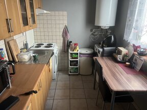 Pronájem zděného, nevybaveného bytu 2+1 v Rychnově nad Malší